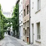 High-End 3Bdr Apartment @ City Center