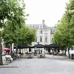 High-End 3Bdr Apartment @ City Center